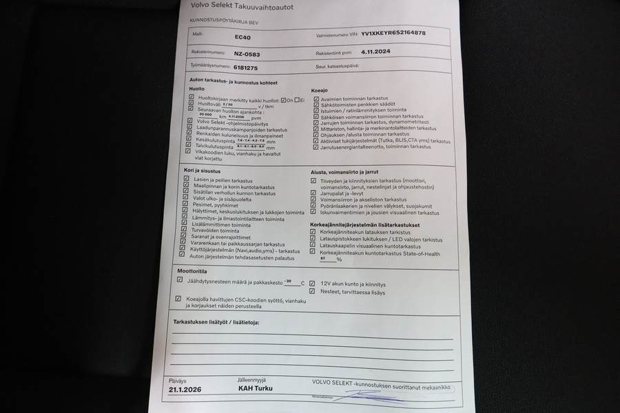 Volvo EC40 vaihtoauto