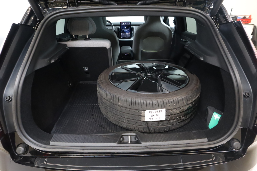 Volvo EX30 vaihtoauto