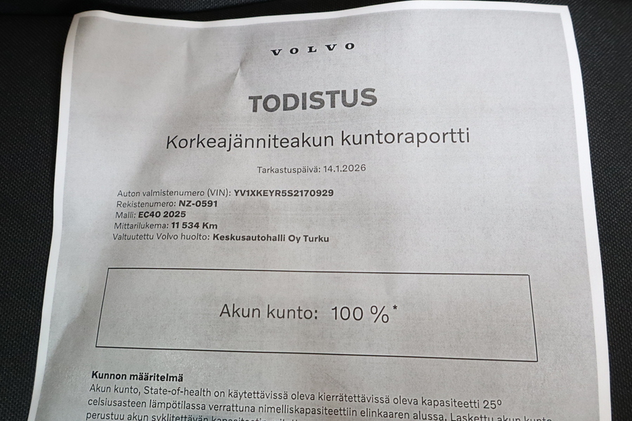 Volvo EC40 vaihtoauto