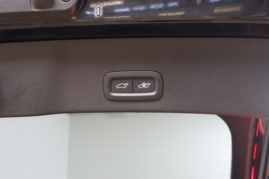 Volvo EC40 vaihtoauto