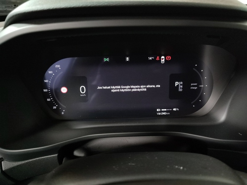 Volvo EX40 vaihtoauto