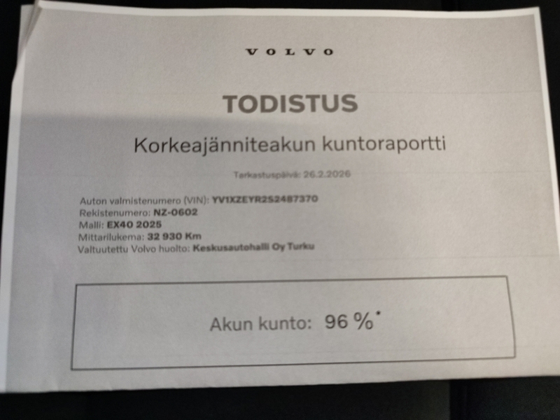 Volvo EX40 vaihtoauto