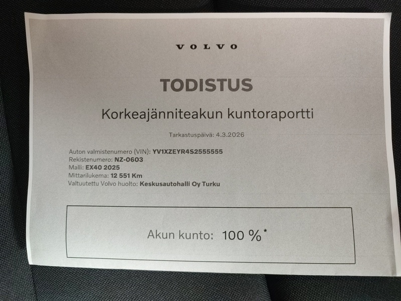 Volvo EX40 vaihtoauto