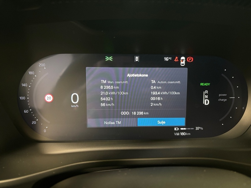 Volvo EX40 vaihtoauto