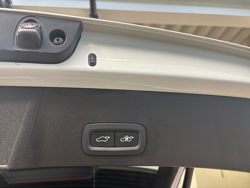 Volvo EX40 vaihtoauto