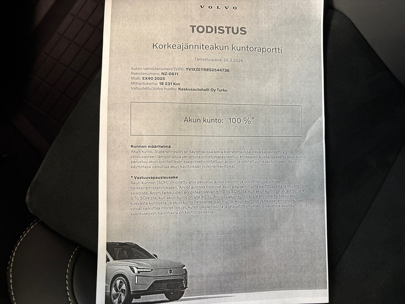 Volvo EX40 vaihtoauto