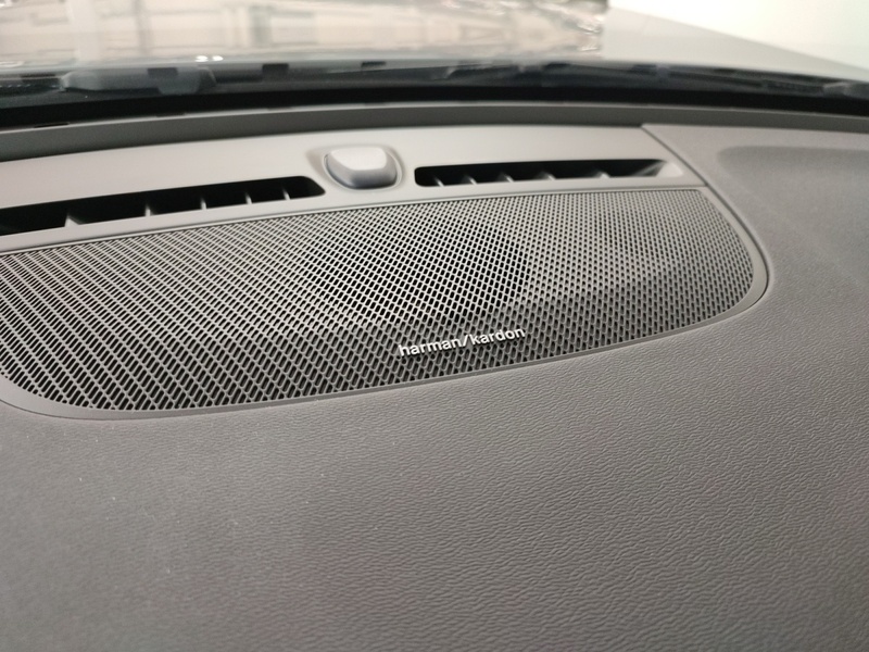 Volvo EX40 vaihtoauto