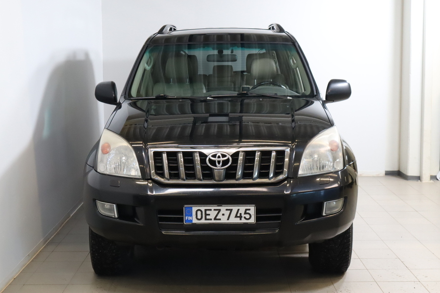 Toyota Land Cruiser vaihtoauto