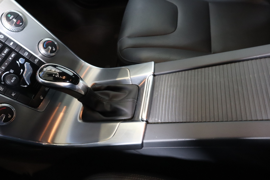 Volvo V60 Cross Country vaihtoauto