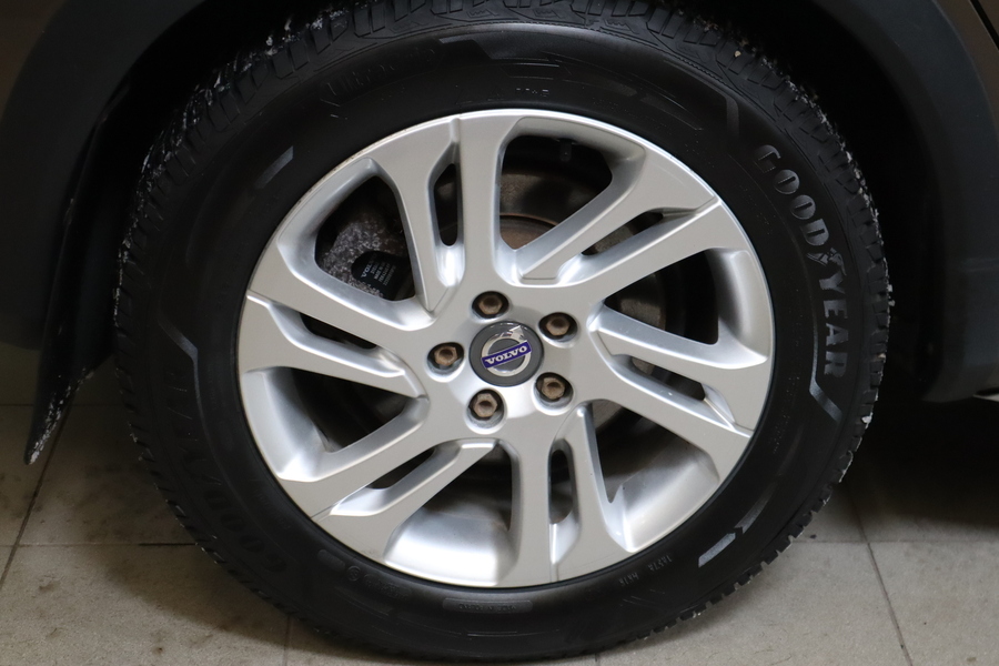 Volvo V60 Cross Country vaihtoauto