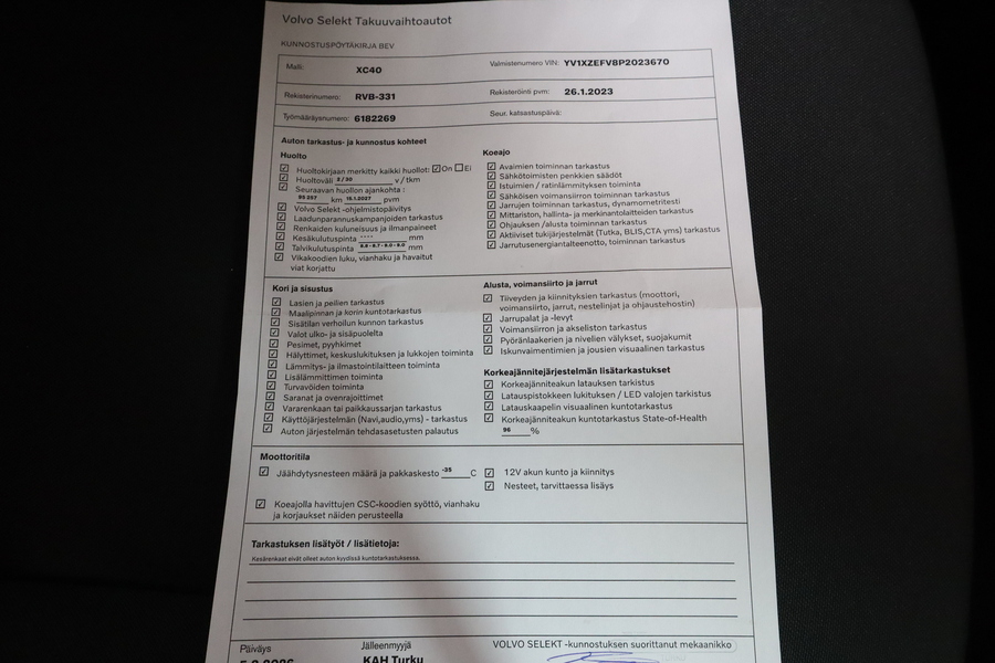 Volvo XC40 vaihtoauto