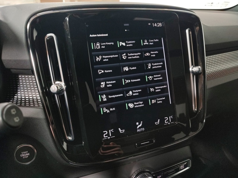 Volvo XC40 vaihtoauto