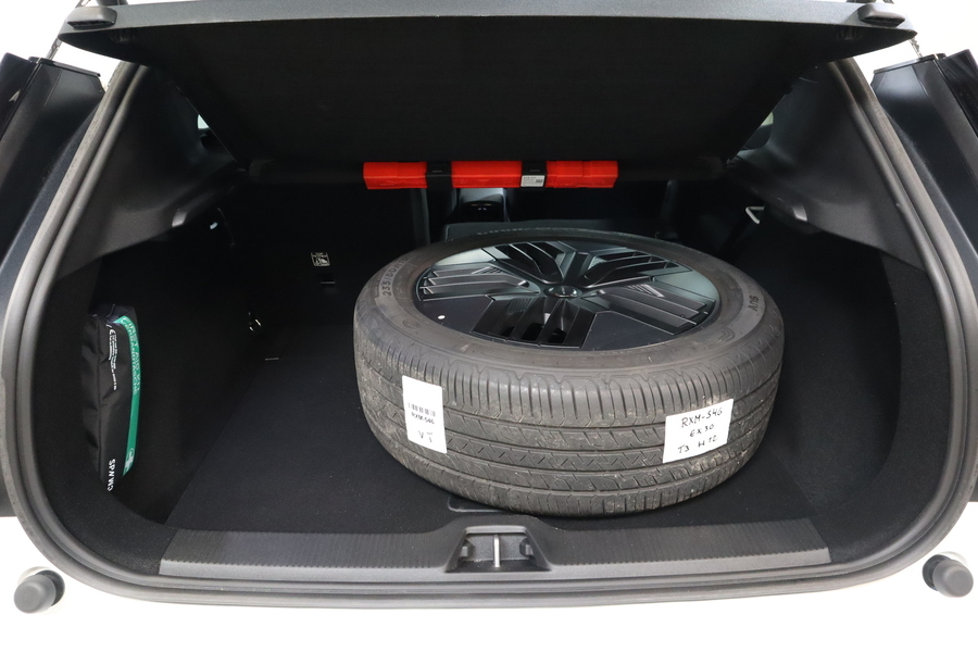 Volvo EX30 Cross Country vaihtoauto