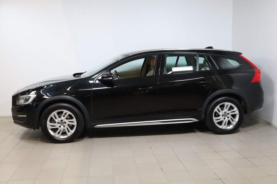Volvo V60 Cross Country vaihtoauto