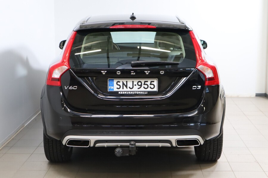 Volvo V60 Cross Country vaihtoauto