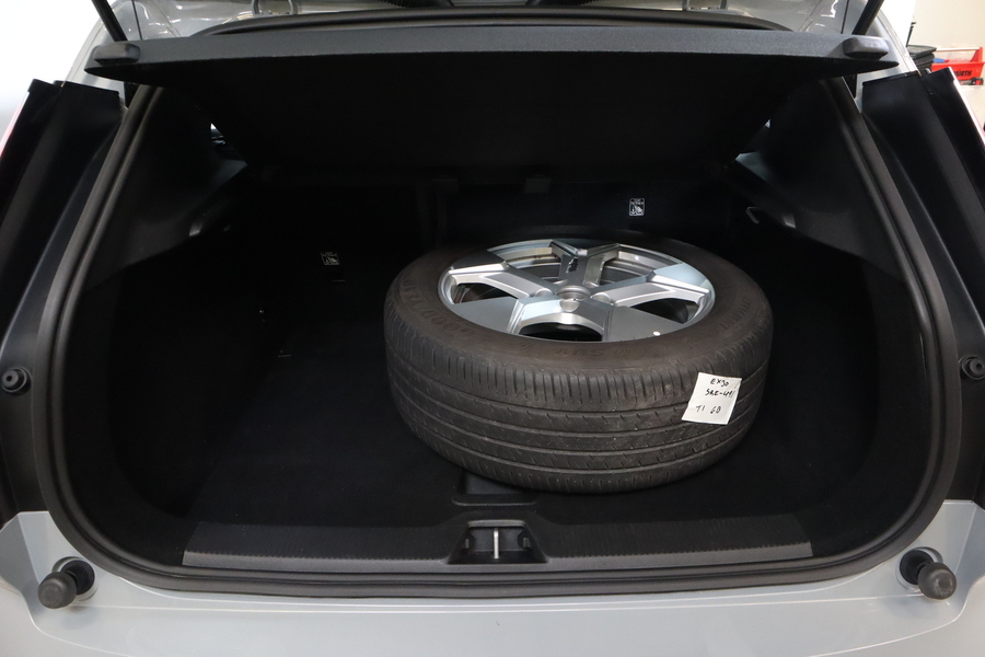 Volvo EX30 vaihtoauto