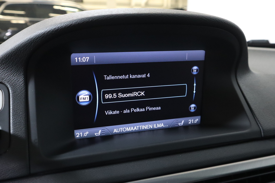 Volvo V70 vaihtoauto