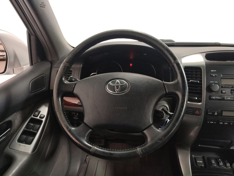 Toyota Land Cruiser vaihtoauto