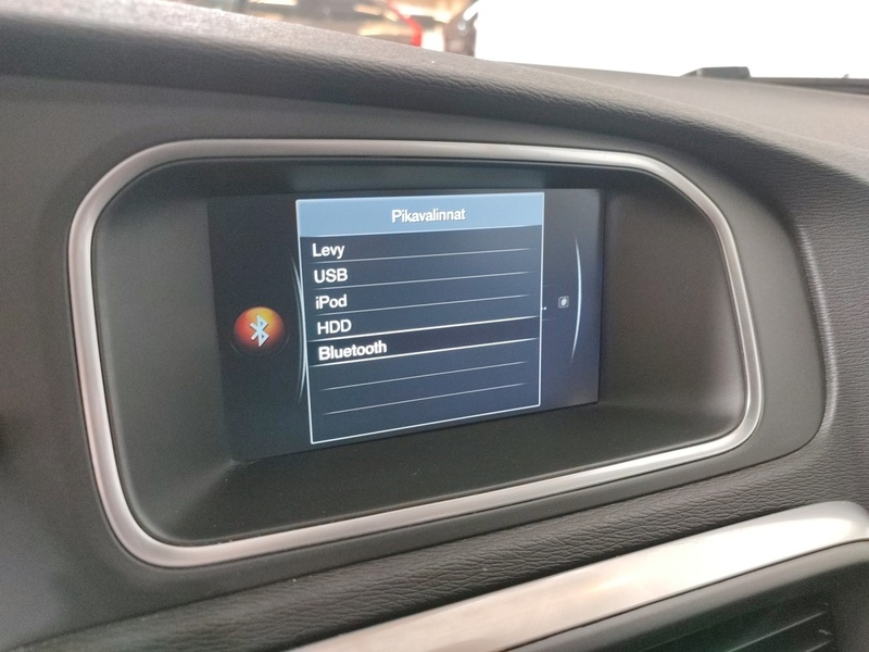 Volvo V40 Cross Country vaihtoauto