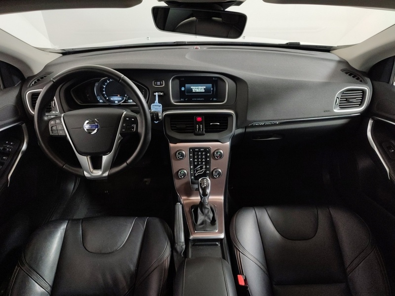 Volvo V40 Cross Country vaihtoauto