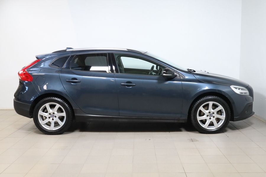 Volvo V40 Cross Country vaihtoauto