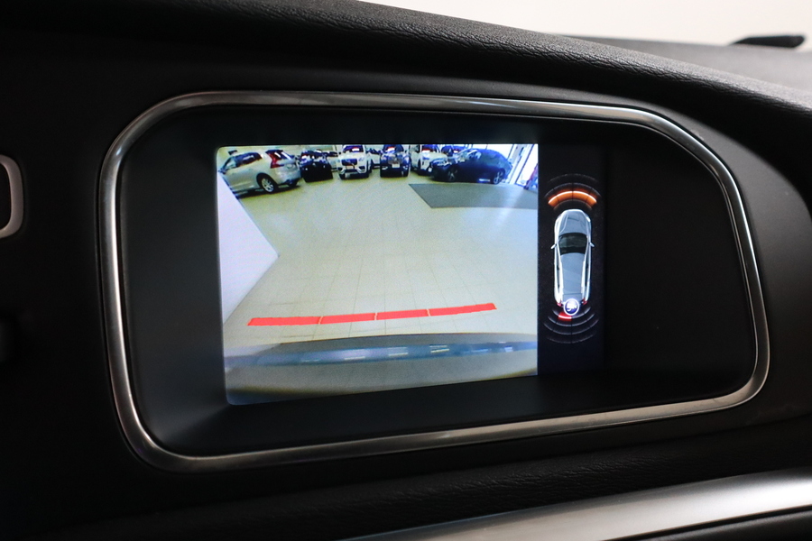 Volvo V40 Cross Country vaihtoauto