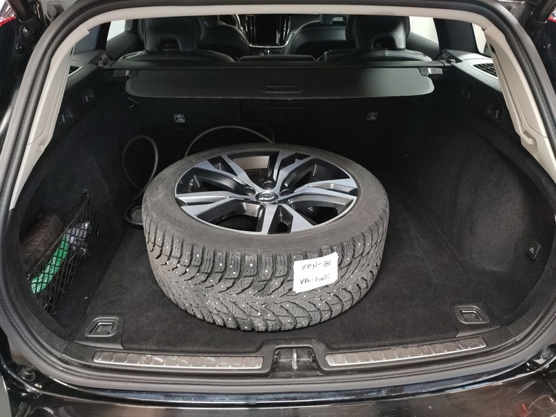 Volvo V60 vaihtoauto