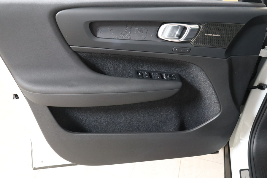 Volvo C40 vaihtoauto