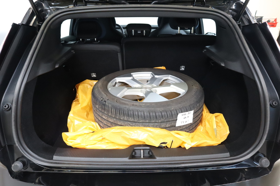 Volvo EX30 vaihtoauto