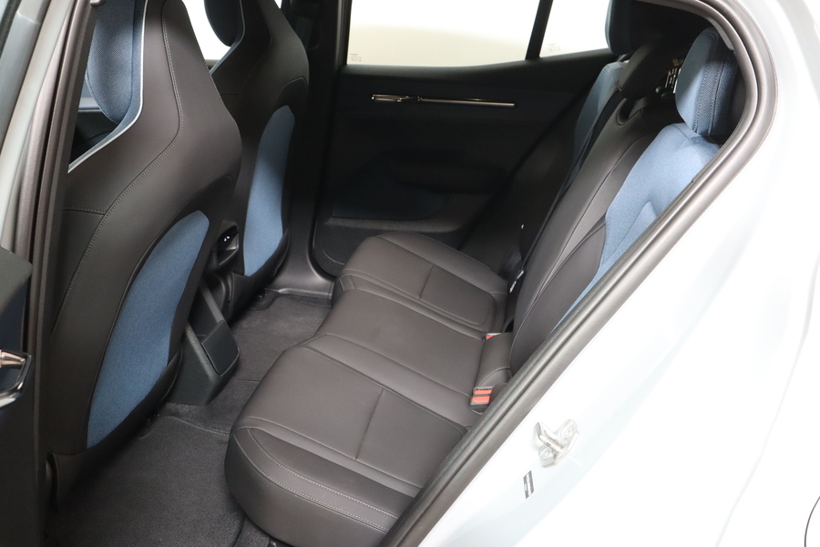 Volvo EX30 vaihtoauto