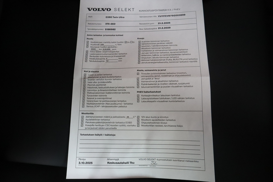 Volvo EX90 vaihtoauto