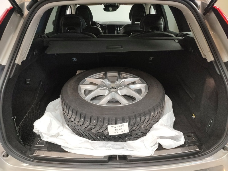 Volvo XC60 vaihtoauto