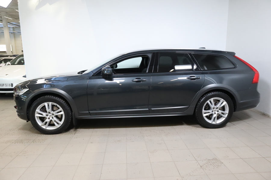Volvo V90 Cross Country vaihtoauto
