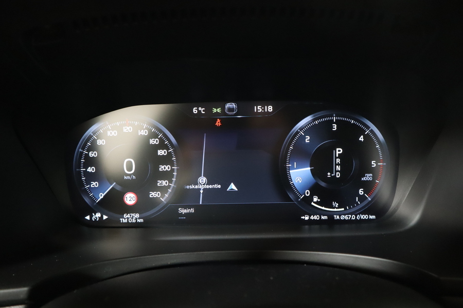 Volvo V90 Cross Country vaihtoauto