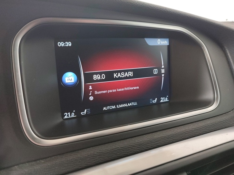 Volvo V40 Cross Country vaihtoauto