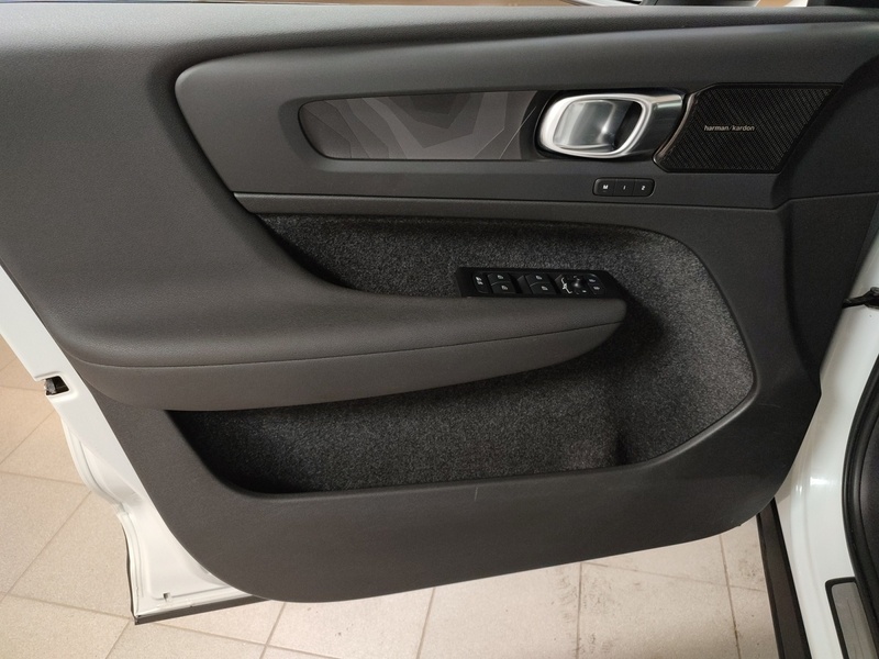 Volvo C40 vaihtoauto