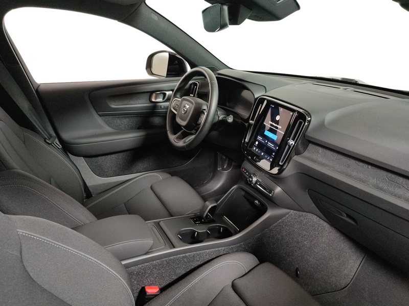 Volvo EX40 vaihtoauto