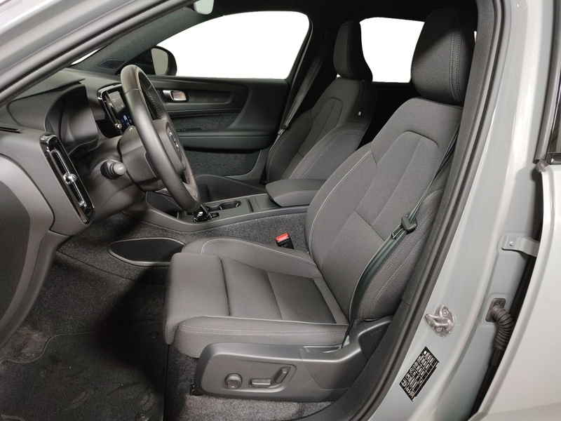 Volvo EX40 vaihtoauto