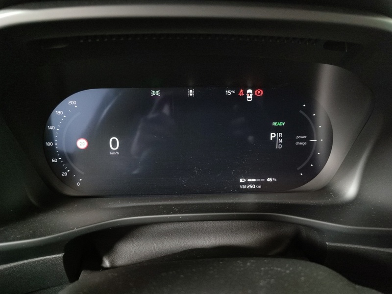 Volvo EX40 vaihtoauto