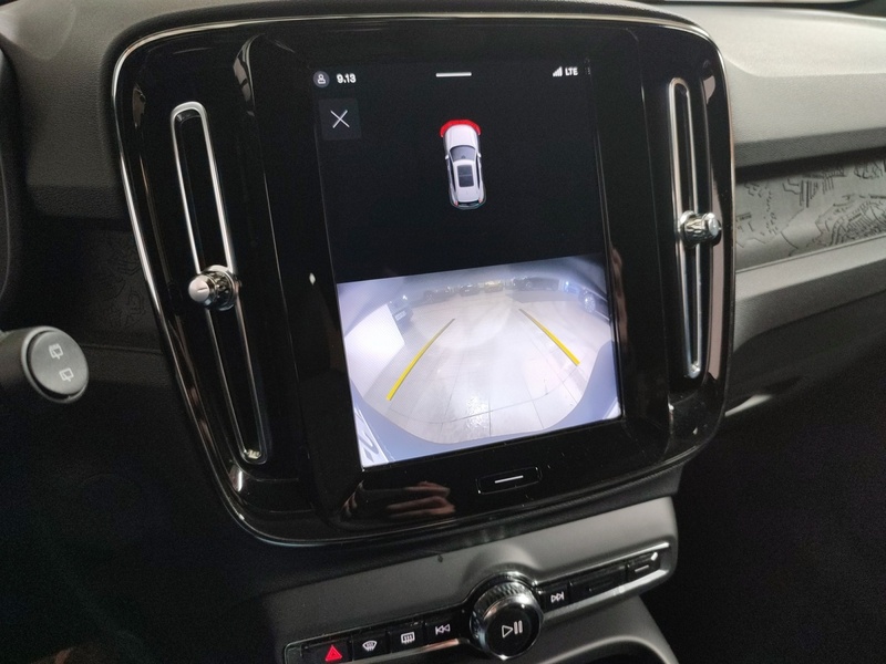 Volvo EX40 vaihtoauto