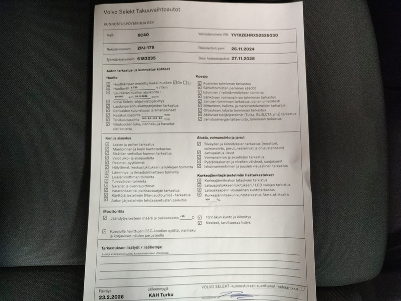 Volvo EX40 vaihtoauto