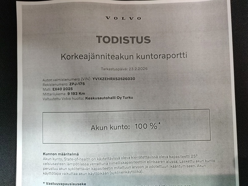 Volvo EX40 vaihtoauto