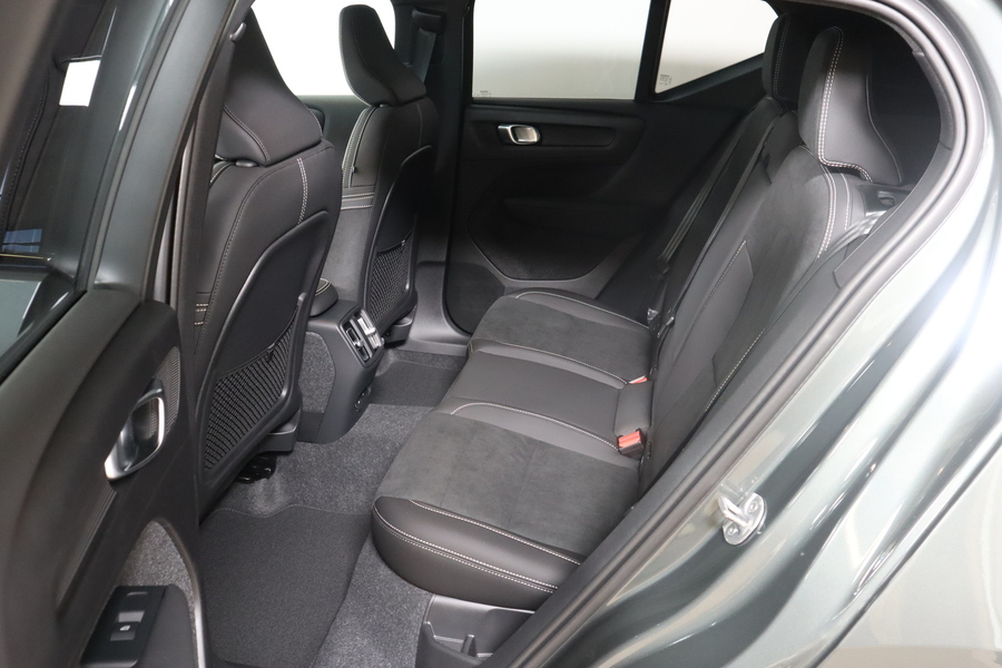 Volvo EX40 vaihtoauto