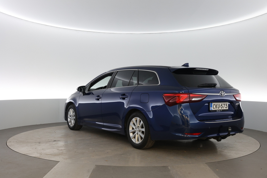 Toyota Avensis vaihtoauto