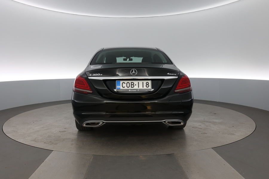 Mercedes-Benz C vaihtoauto