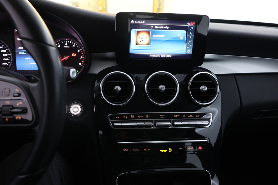 Mercedes-Benz C vaihtoauto