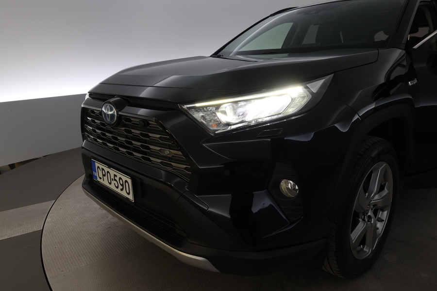 Toyota RAV4 vaihtoauto