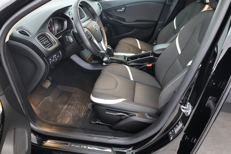 Volvo V40 vaihtoauto