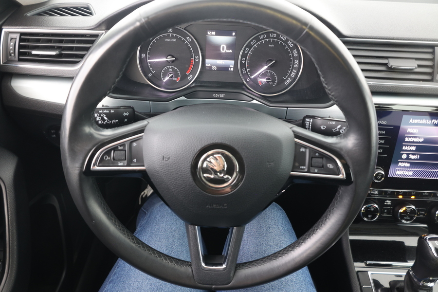 Skoda Superb vaihtoauto