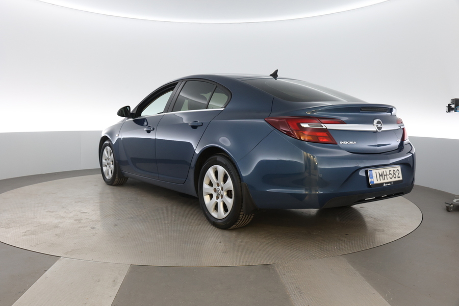 Opel Insignia vaihtoauto